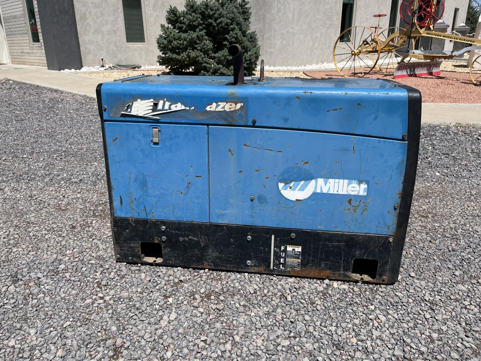 ./imagenes/INVOICE/2019/17967/SOLDADORA MILLER TRAILBLAZER 302 (6).JPG